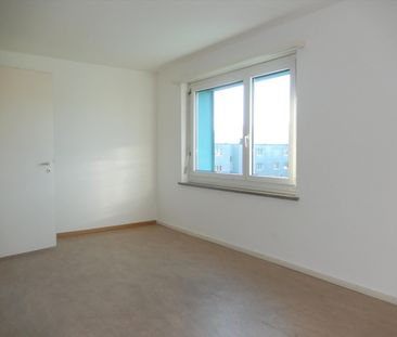 3 Zimmer, 68 m², 1. Stock - Photo 1