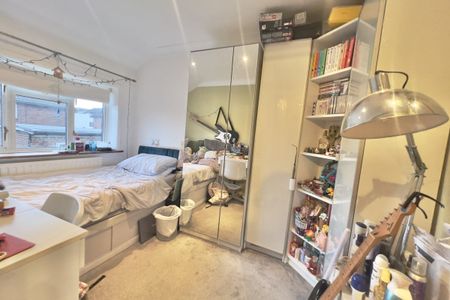 Durrants Path, CHESHAM - Photo 2