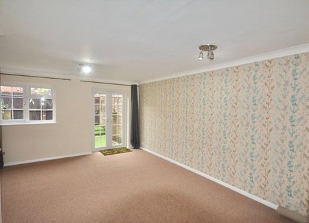 Middle Lane, Epsom, Surrey, KT17 1DP - Photo 4