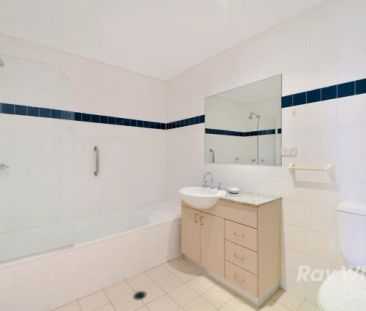 402/23 Kendall Inlet ,Cabarita,New South Wales 2137, Sydney - Photo 4