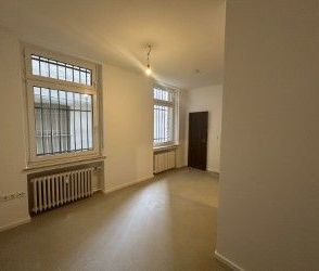 Helle Erdgeschosswohnung in Dortmund mit moderner Pantryküche - Photo 1