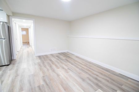 Modern 1-Bedroom Apartment Near Welland River! - Photo 4