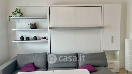 Monolocale in Affitto in Via Felice Venosta 29 a Milano - Photo 2