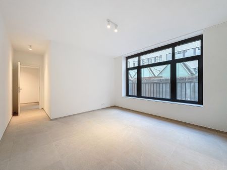 Flat - for rent - Photo 3