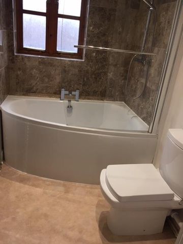 2 bedroom semi-detached house to rent - Photo 4