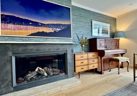 Three Bedroom Home with Spectacular Views - Photo 2