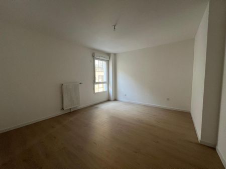 location Appartement T3 DE 71.35m² À ROUEN - Photo 5