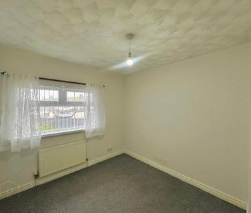 5 Rockfield Gardens, Mosside, BT53 8QW - Photo 2