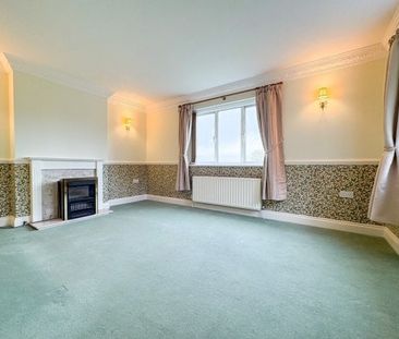 High Street, Mayfield - Photo 1