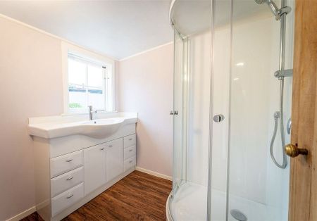 Furnished 2 Bedroom Cottage in Geraldine - Photo 2