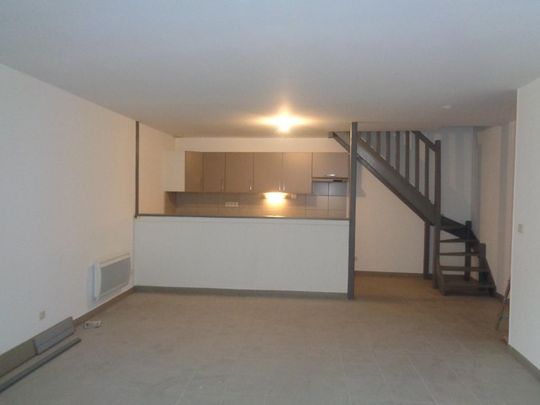 Location Appartement 3 pièces 63m² CHAUVIGNY 86300 - Photo 1