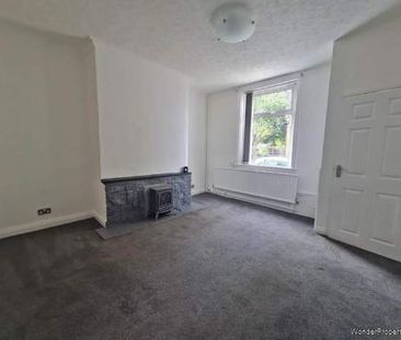 2 bedroom property to rent in Oldham - Photo 4