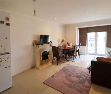 3 bedroom house to rent - Photo 2