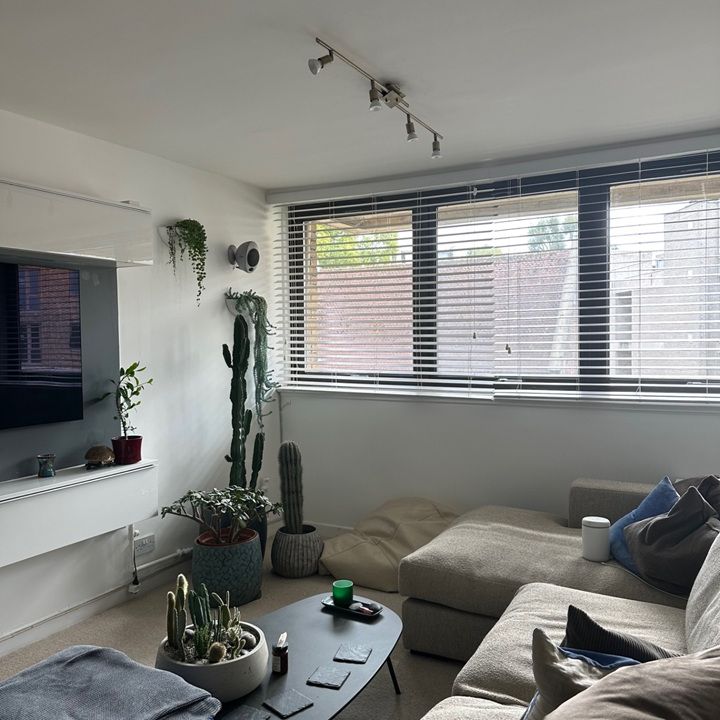 1 Bed Flat, Harford House, W11 - Photo 1