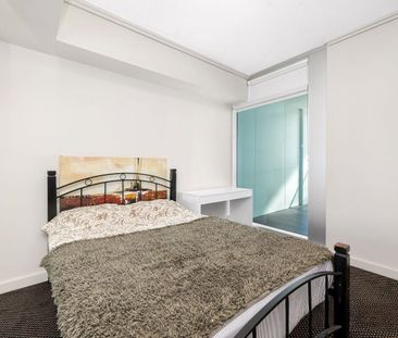 Spectacular City Views - 40th Floor, Furnished, Parking Included - Photo 5