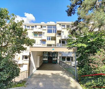 2,5 pièces dans le quartier du Jura - Photo 1