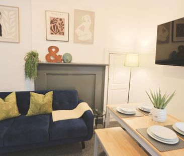 2 Bedroom Home – Medium Let - Photo 6
