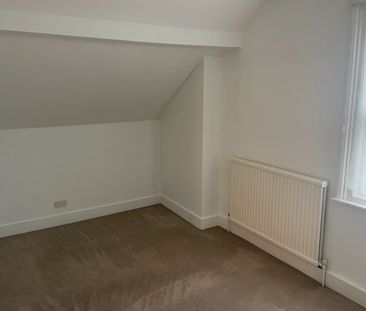 1 Bed Flat, Oakfield Road, CR0 - Photo 2