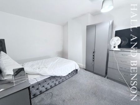 HolmesStreet, HEANOR - Photo 2