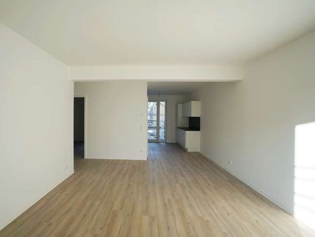 Modernes Wohnen im Neubau: 2-Zimmer mit Balkon, EBK & Top-Lage im Zentrum-Ost - Photo 2