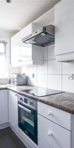 Parking to rent - Photo 3