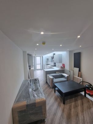 6 Bed Ensuite | House To Rent - Photo 1