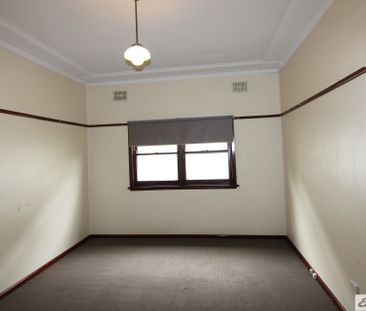 683 Cabramatta Road - Photo 4