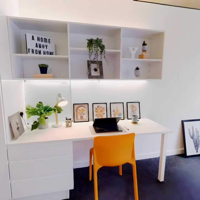 Gold Studio - Photo 1