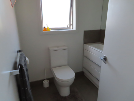 Silverstream Living - Photo 1