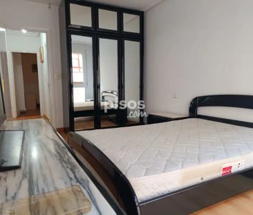 Piso en alquiler en Calle de las Huertas, 10 - Photo 3