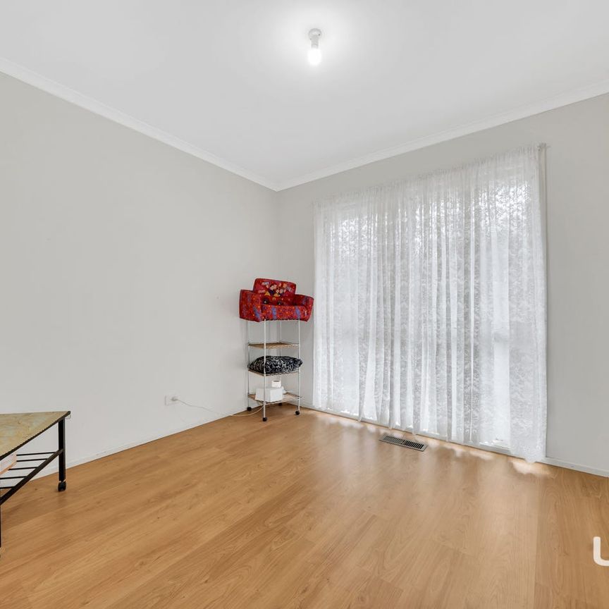 QUIET COURT LOCATION - Photo 1