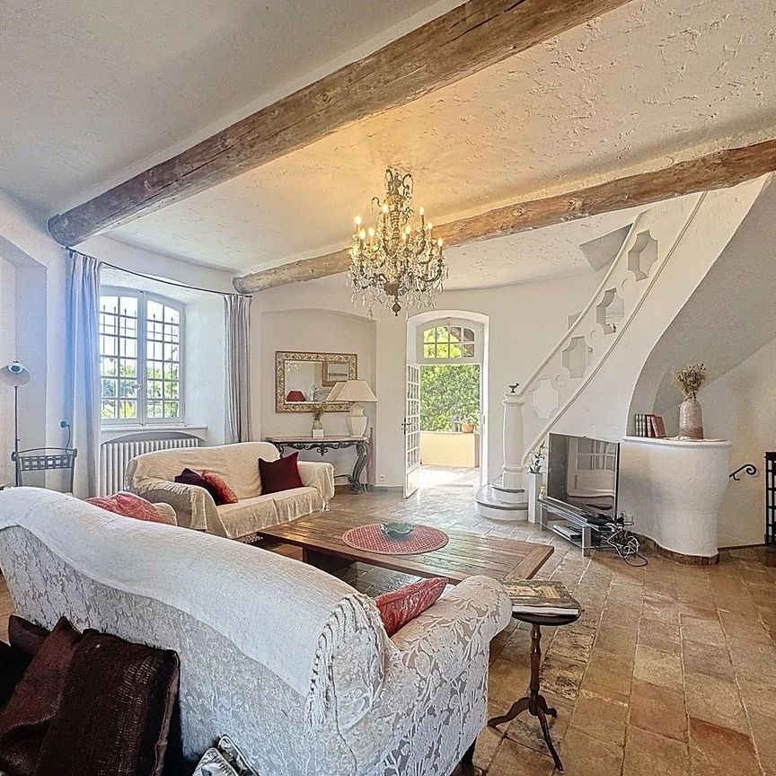 Magnifique villa Provencale 5 pièces à louer à l'année - Photo 1