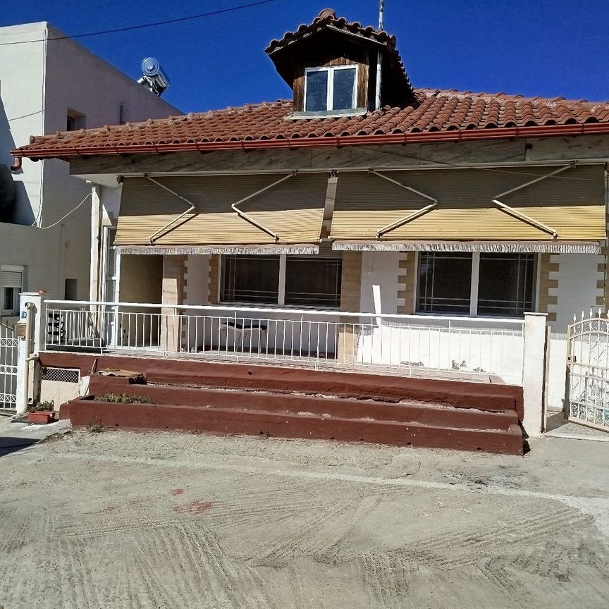 Μονοκατοικία για ενοικίαση Αγία Ειρήνη (Ελευθέριο-Κορδελιό) - Photo 1