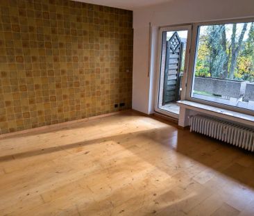 Helle, gepflegte 1ZKDB + Sonnenbalkon in Niederholtorf! 40qm, Parke... - Photo 1