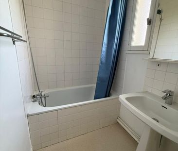Location Appartement 3 pièces 24m² ANGERS 49100 - Photo 2