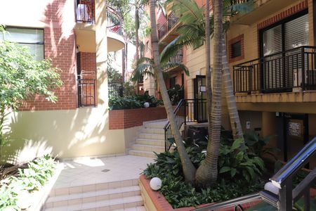 EG5/54 Experiment Street, Pyrmont NSW 2009 - Apartment For Rent | Domain - Photo 4