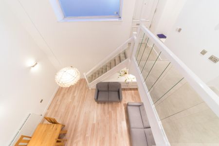 Cable Street - Photo 2