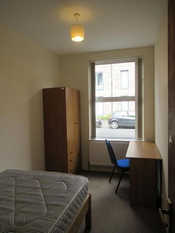 Unit 1, 44 Fitzroy Avenue, Belfast, BT7 1HS - Photo 4