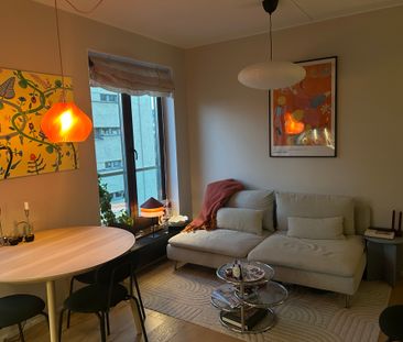 Maria Bangata, Stockholm - Photo 6