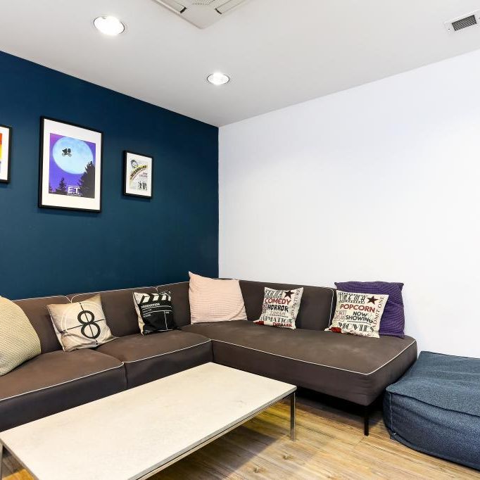3 bedroom apartment to rent - Photo 1