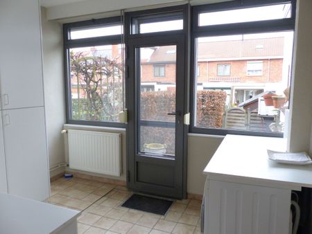 Ruime woning met 3 slpk. en tuin nabij centrum Hasselt - Foto 5