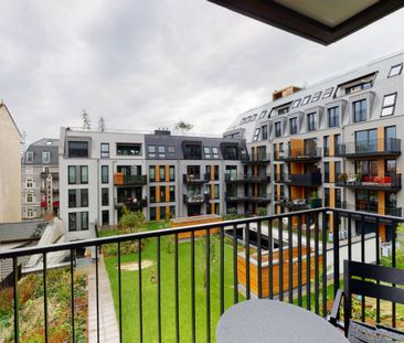 Furnished: 2-Room-Apartment with balcony - Photo 1