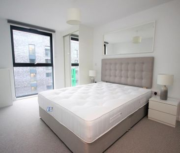 2 bedroom apartment to rent - Photo 6