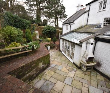 The Parade, Parkgate - Photo 2