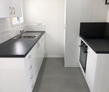 Feels like brand new on Tweed Street - Photo 5