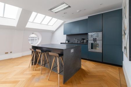 3 bedroom penthouse to rent - Photo 3