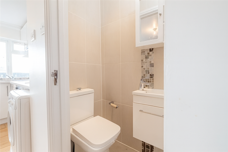 Studio to rent - Photo 5