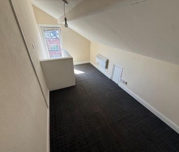 1 bedroom Flat To Let - Photo 5