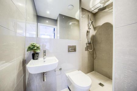 7 bedroom terraced house to rent - Photo 2