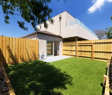 Studio Apartment, Electricity & Water Included - Photo 2